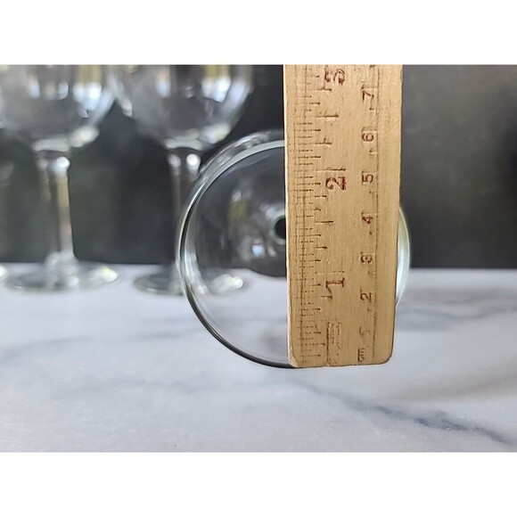Clear Wine Glasses Set Of Four - Picture 4 of 10